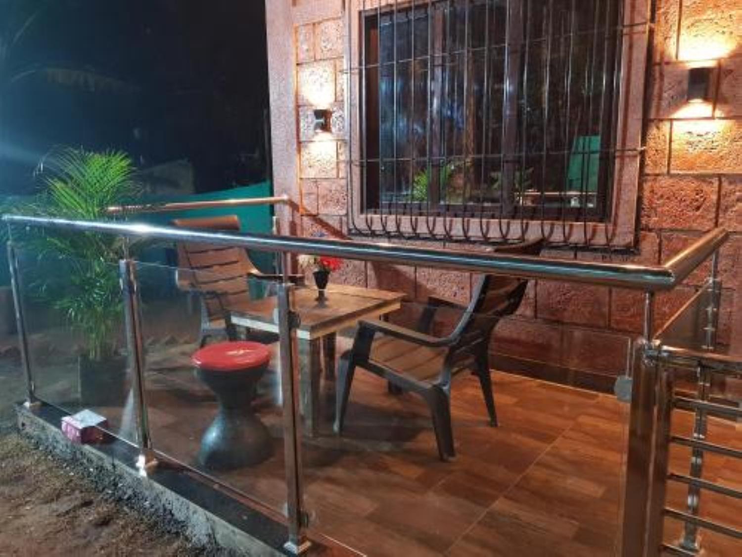 C P Cottage Resort 마하발레슈와르 외부 사진