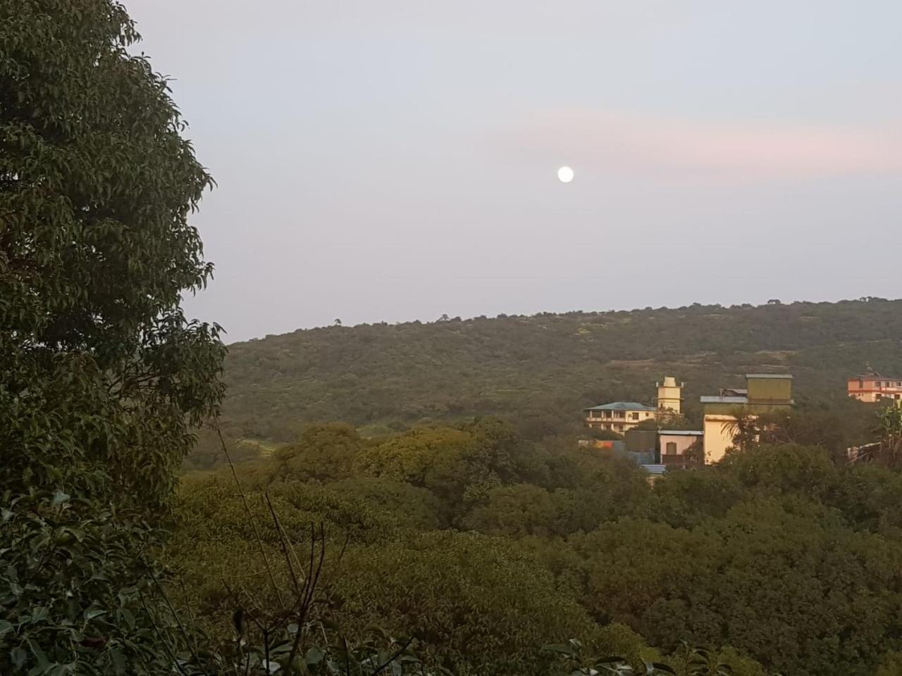 C P Cottage Resort 마하발레슈와르 외부 사진